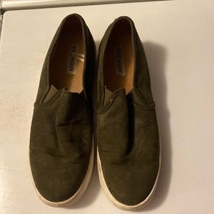 Steve Madden Slip ons